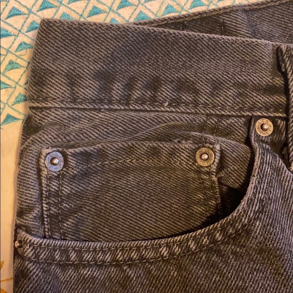 Black Levi’s Mom Jean - Picture 6 of 8